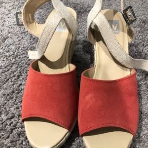 Dolce Vita Women Red Wedge Sandals 9
